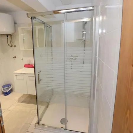 Apartment Matkovic Kukci