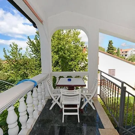 Apartment Matkovic Kukci
