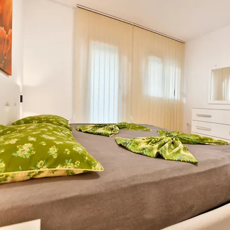 Matkovic アパート *