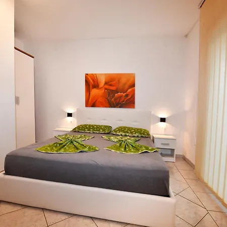 Apartment Matkovic Kukci